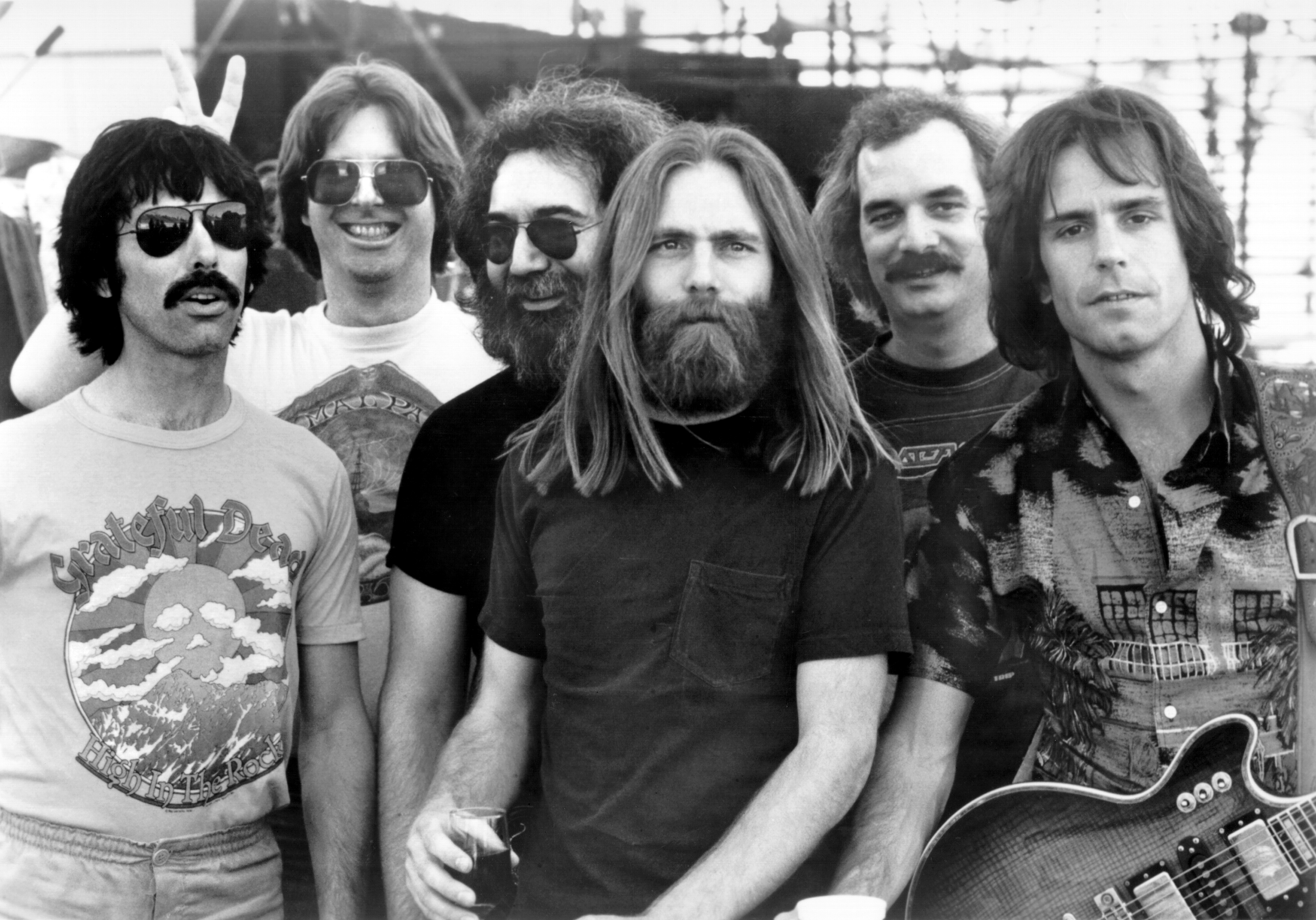 The band Grateful Dead